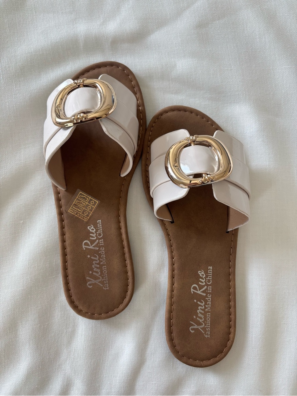 SHEIN White Slide Sandals with Gold Accent Buckle
